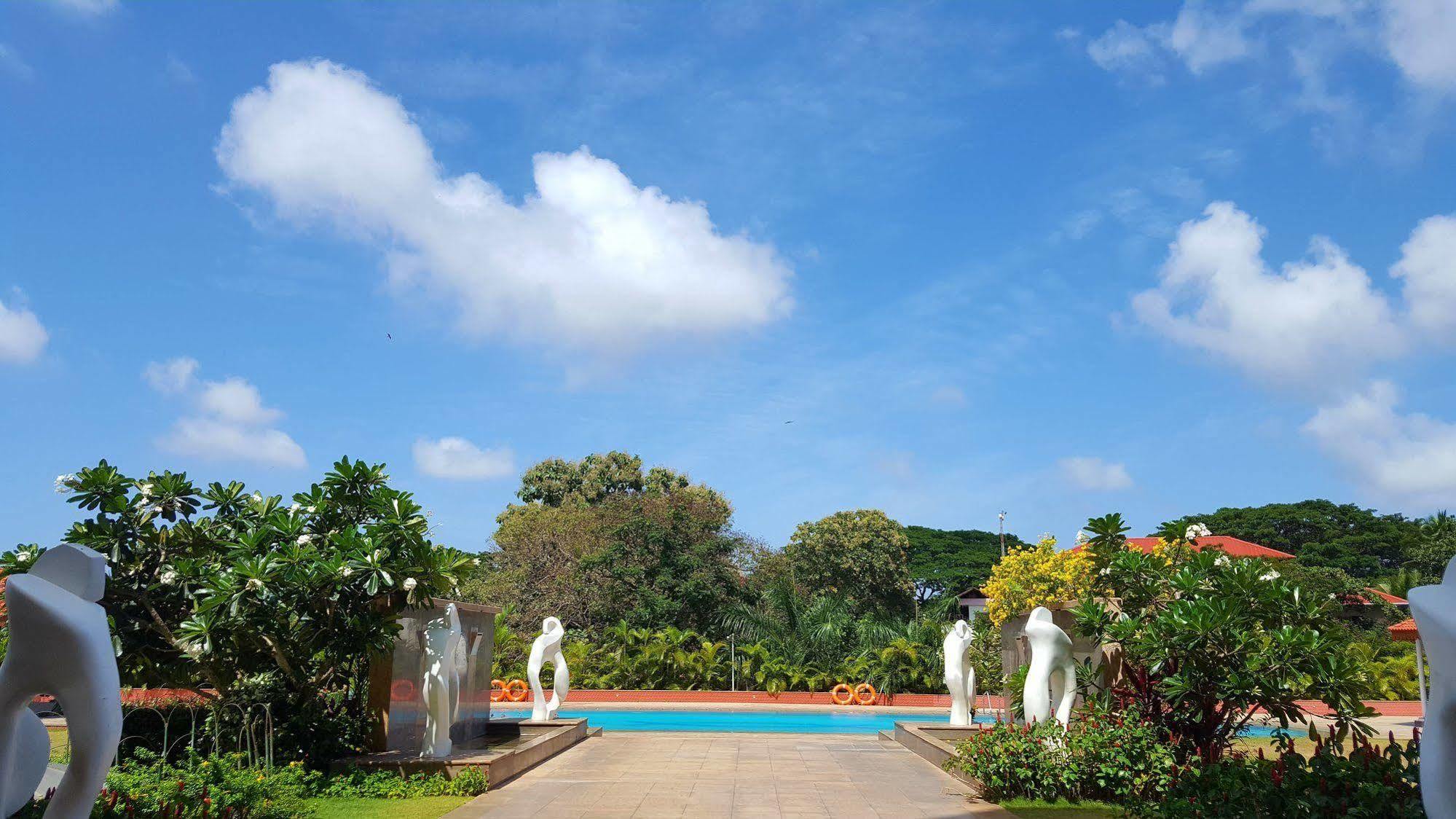 Hyatt Regency Trivandrum Thiruvananthapuram Exterior photo